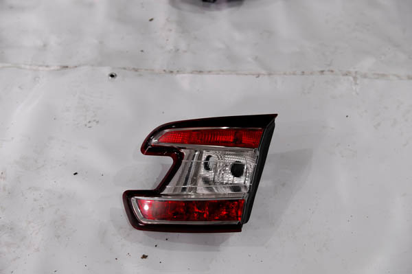 Megane çıkma yedek parça_MEGANE 3 STW SAĞ İÇ STOP (1)
